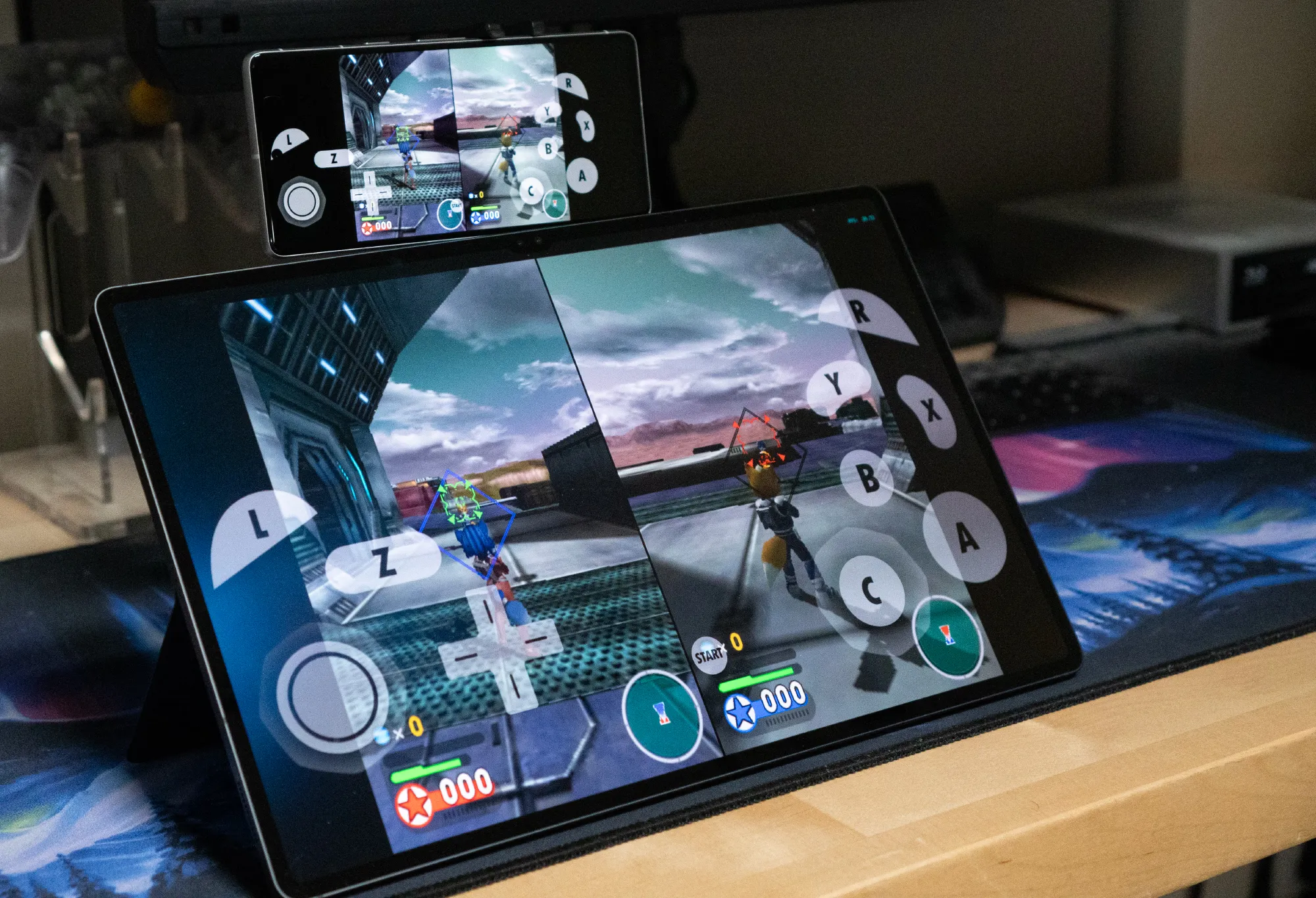 Dos dispositivos Android sincronizados en el mismo fotograma con NetPlay