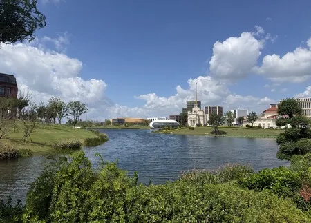 Campus Huawei Lago Lianqiu, en Shanghai
