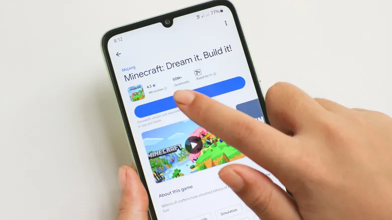 La ficha de una aplicación en la Play Store de un móvil Android