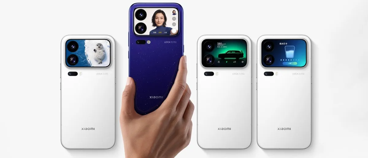 Los Xiaomi 18 Pro y 18 Pro Max vistos de frente, uno junto al otro