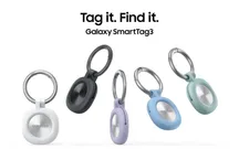 Two Samsung Galaxy SmartTag 3 trackers, one white and one black