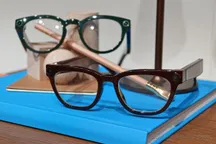 Samsung display-less smart glasses with a thick frame and an integrated camera