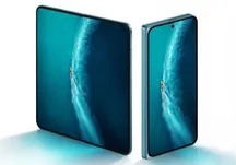 vivo X Fold6 desplegado y plegado en color azul verdoso, con la pantalla interna encendida