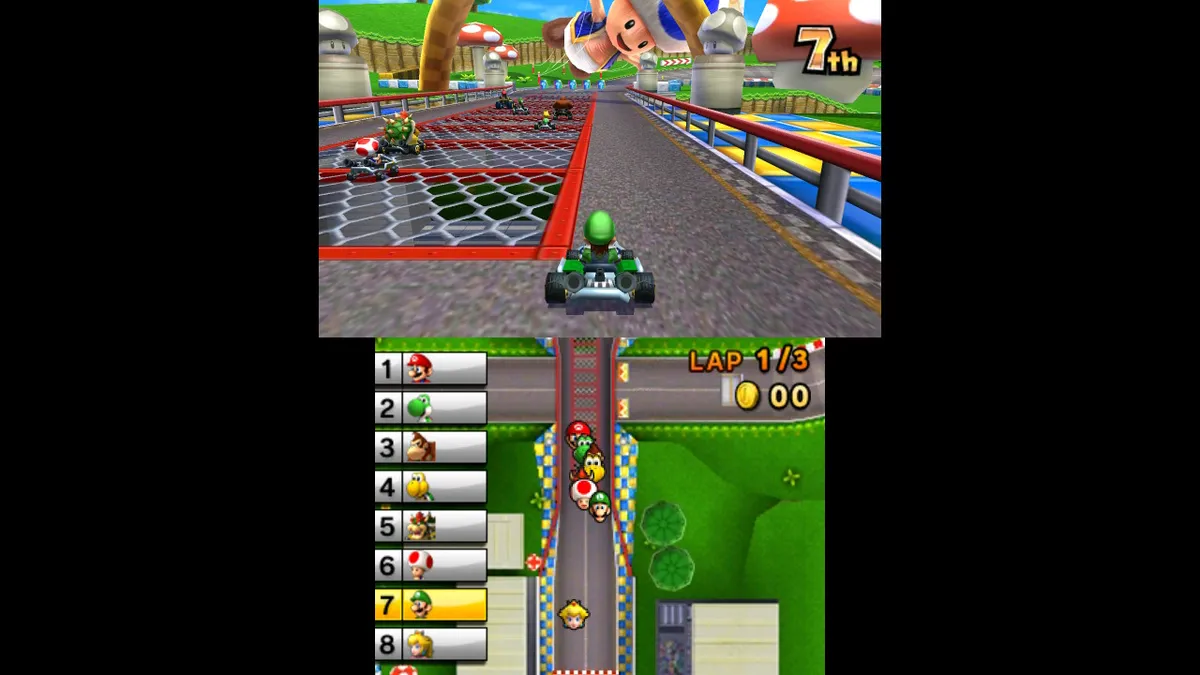 Mario Kart 7 ejecutado en Nintendo Switch mediante el emulador Dekopon, con la carrera en la pantalla superior y el mapa en la inferior