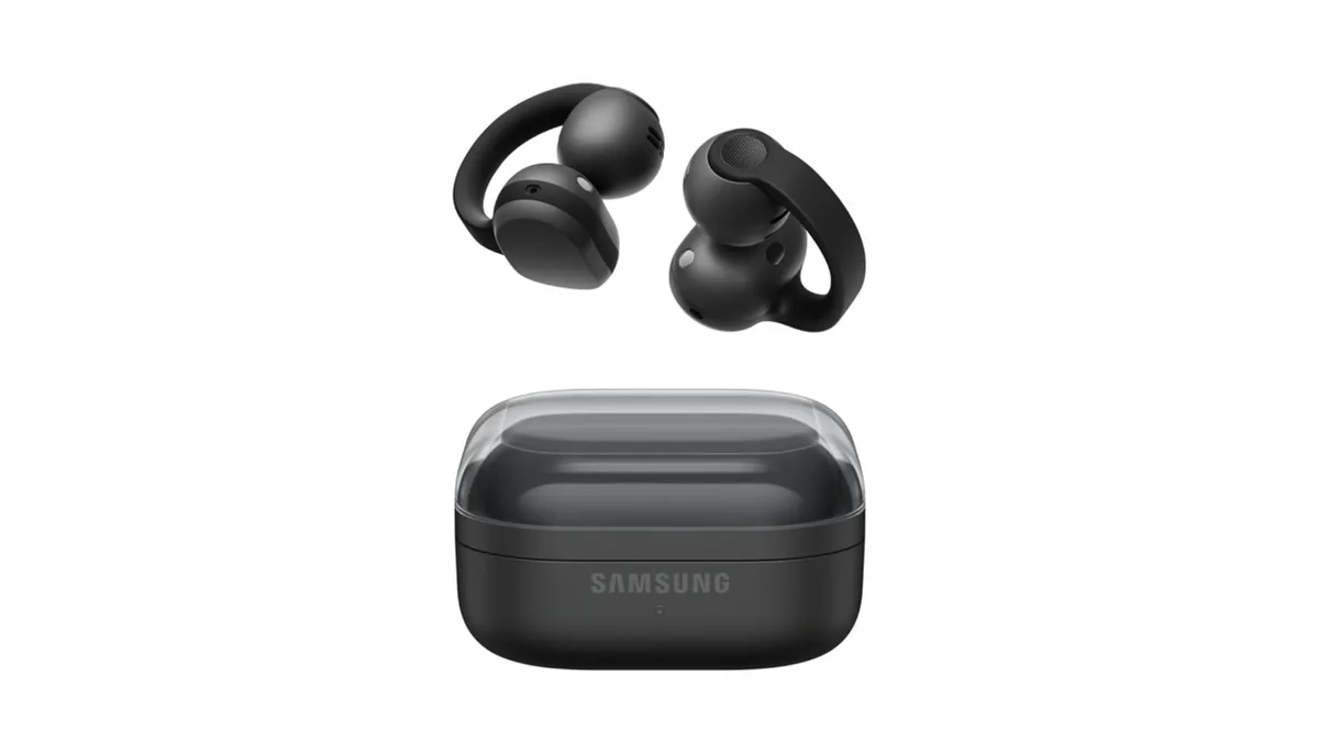Auriculares Samsung Galaxy Buds On fuera de su estuche de carga