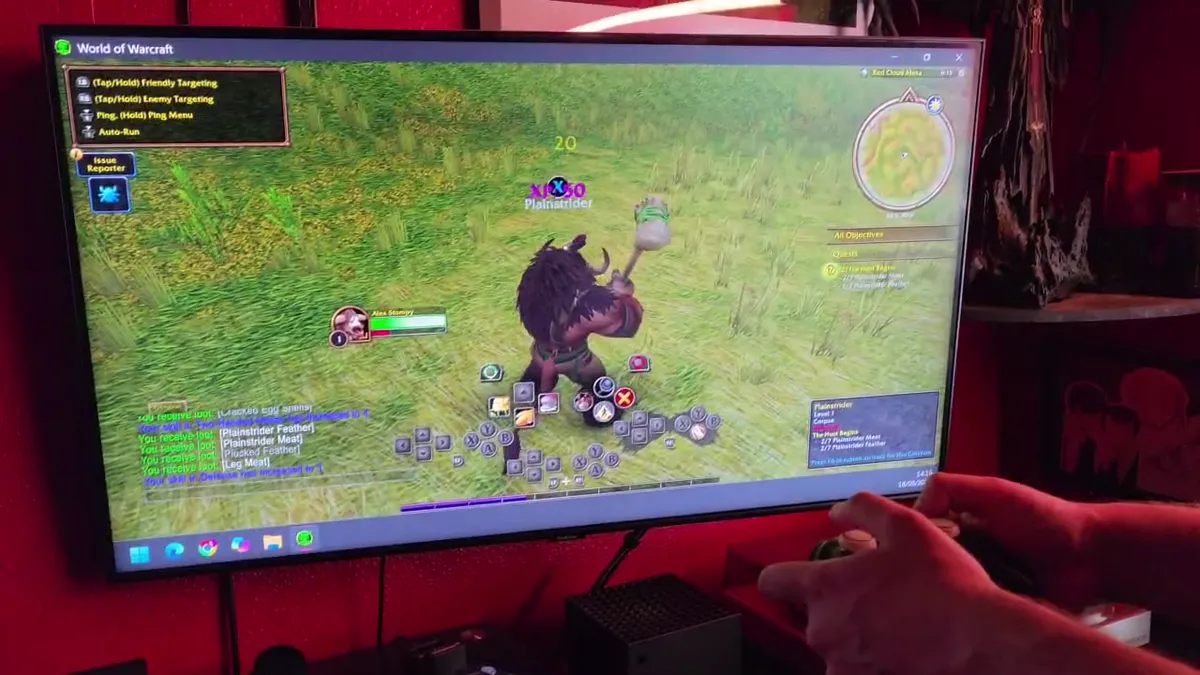 World of Warcraft: Forever en un televisor con un mando de Xbox