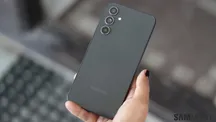 Parte trasera de un Samsung Galaxy A54 5G con su módulo de cámaras