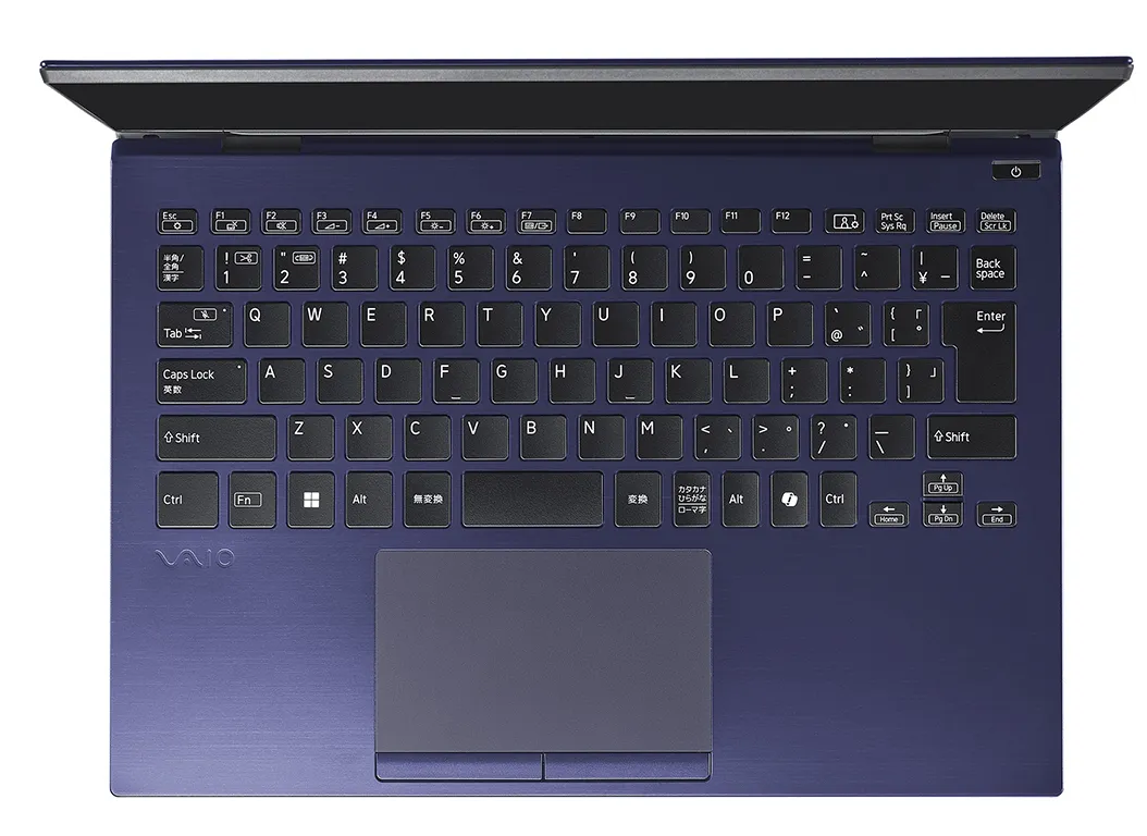 Portátil VAIO de la edición especial Kachi-iro con la tapa abierta y el acabado índigo visible
