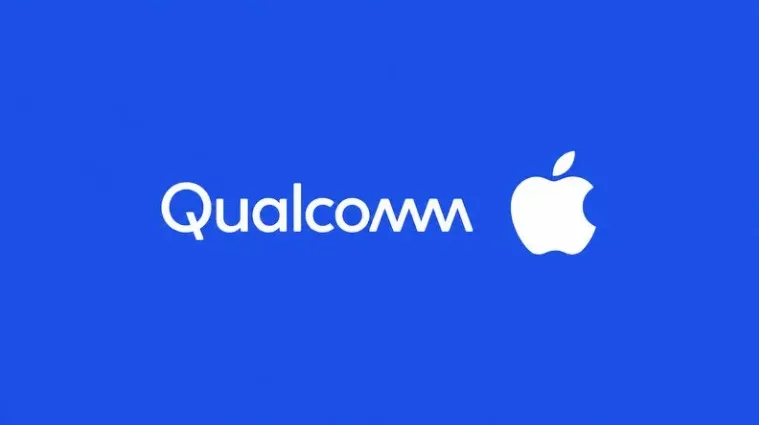 Logotipos de Qualcomm y Apple sobre un fondo azul