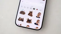 Conjunto de stickers generados con ChatGPT listos para usar en iMessage