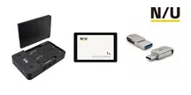 Los tres productos iniciales de la submarca N/U de Nextorage: una caja para unidades M.2, un SSD SATA de 2,5 pulgadas y un llavero USB