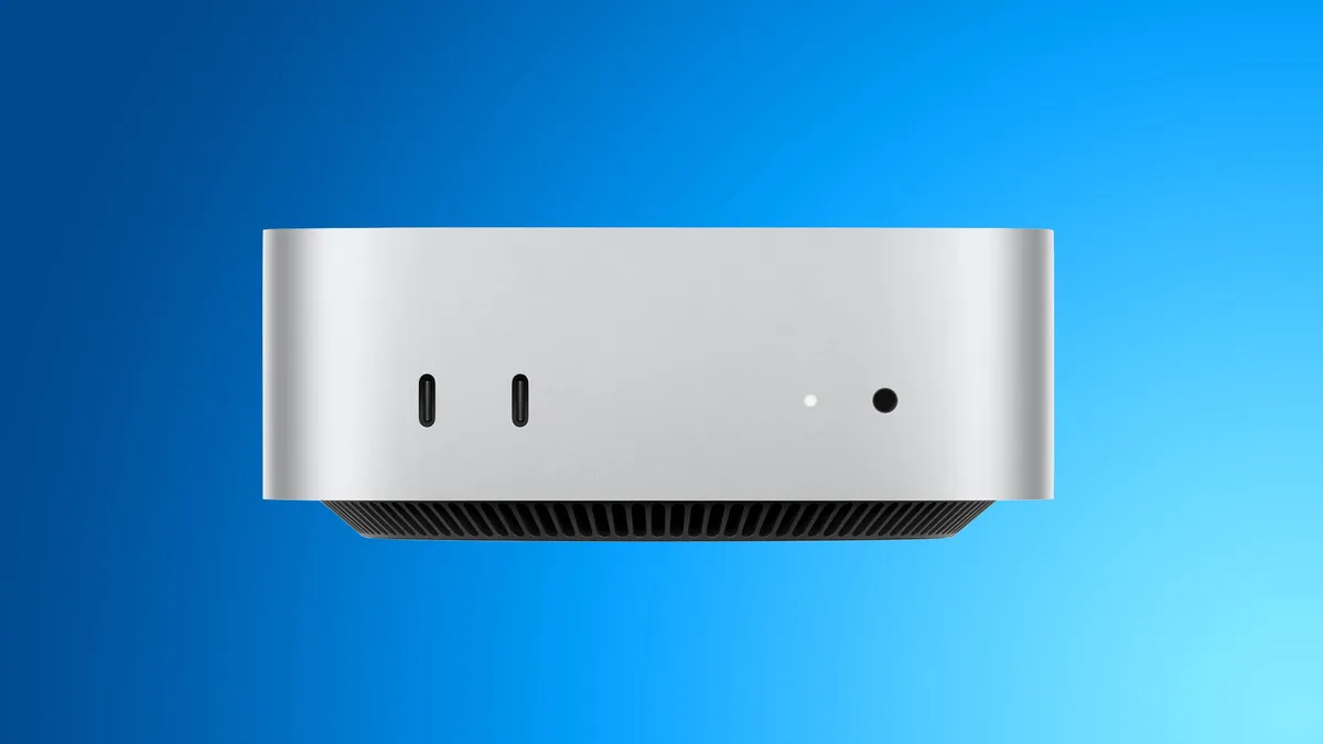 Mac mini en acabado azul fotografiado desde un ángulo lateral