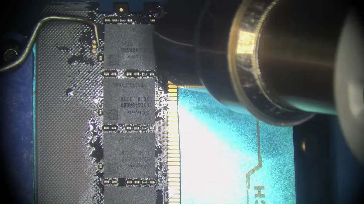 Memory modules from Blighted Agent’s project reproduced by Tom’s Hardware