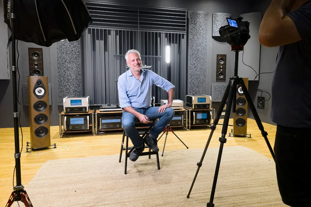 Entrevista a Livio Cucuzza en la fábrica