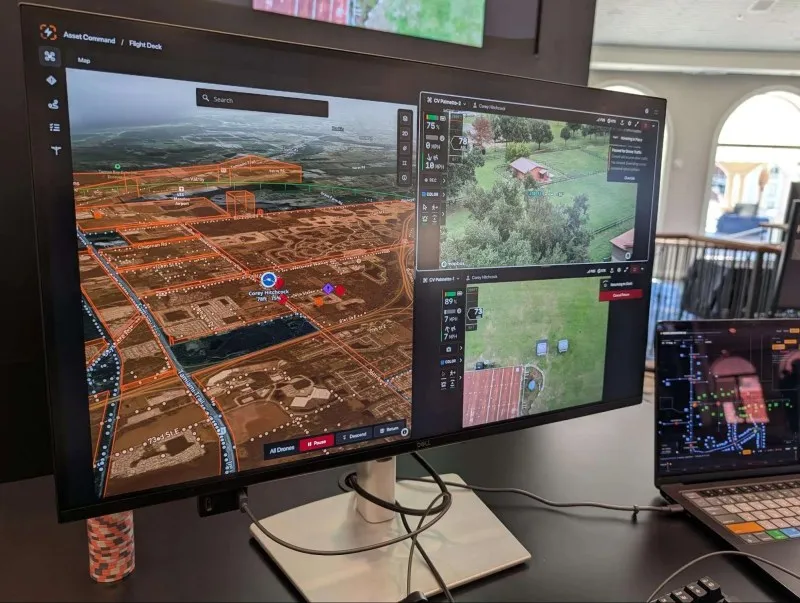 DFR Command operations desk during the Skydio demo at Ascend 2026