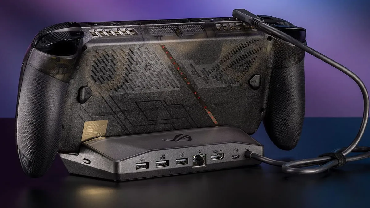 Rear view of the dock with the USB-A, Ethernet, HDMI 2.1 and USB-C ports
