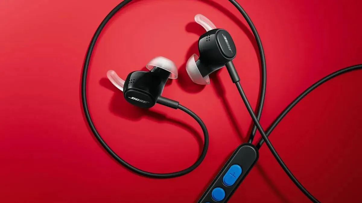 The Bose Noise Cancelling Wired Earbuds in their black finish, with the in-line remote