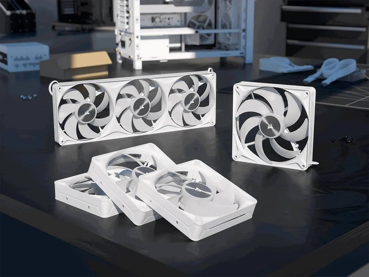 Ventiladores Corsair RS II en blanco, en formato suelto y en bloque unificado de 360 mm