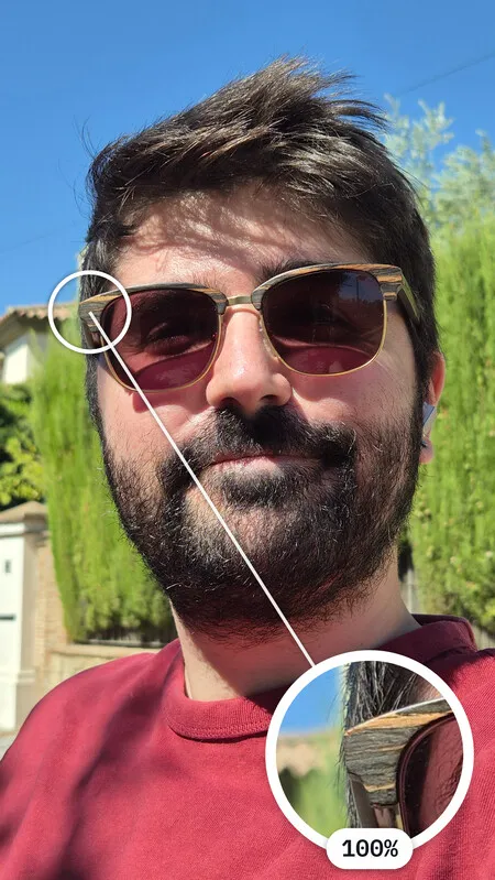 Selfie con la cámara trasera a 2x desde otro ángulo