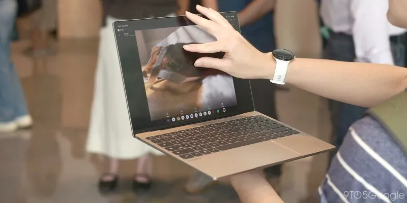 Uso de la pantalla táctil de un portátil Googlebook