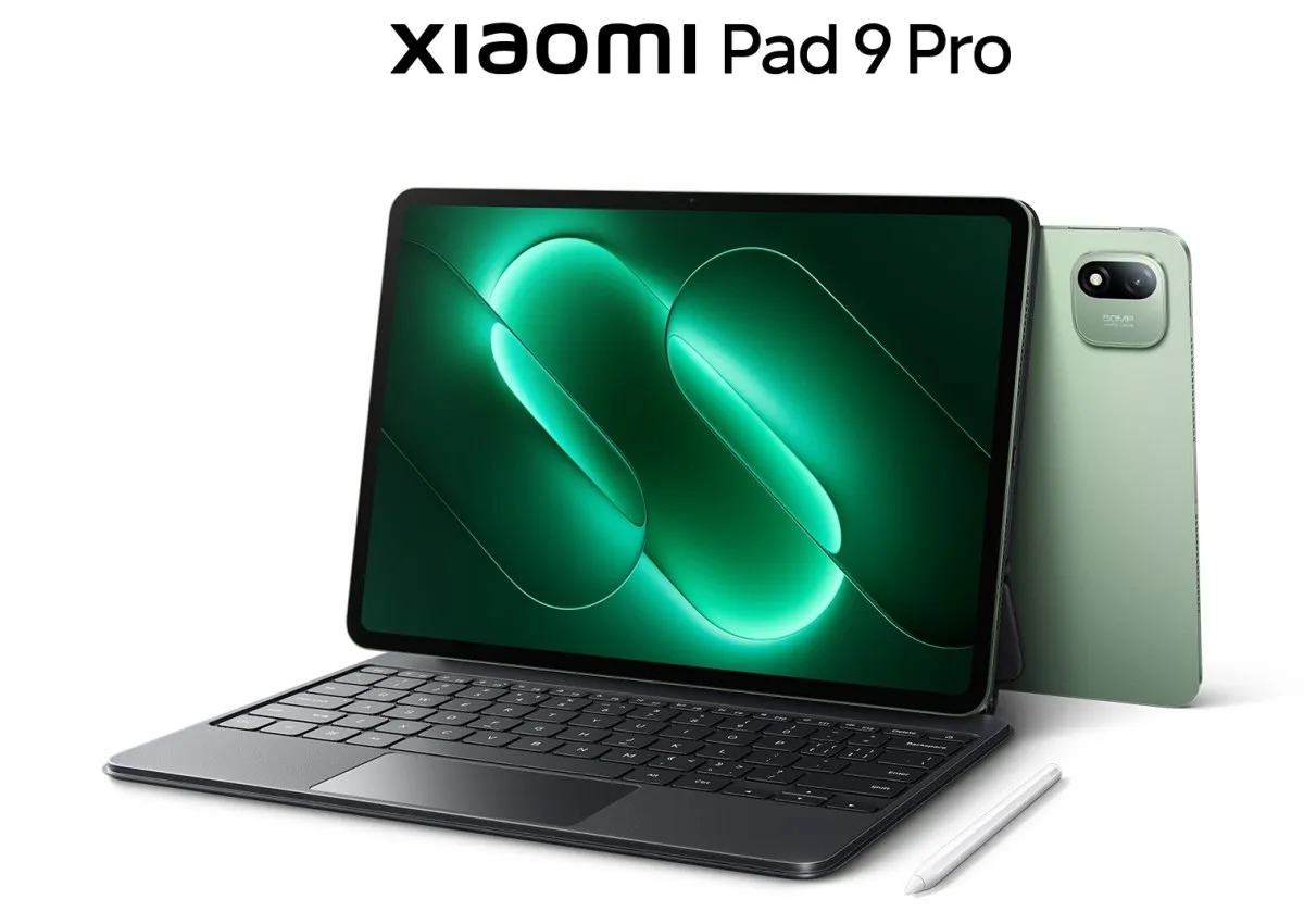 Render del Xiaomi Pad 9 Pro con funda con teclado, lápiz óptico y su cámara trasera de 50 MP