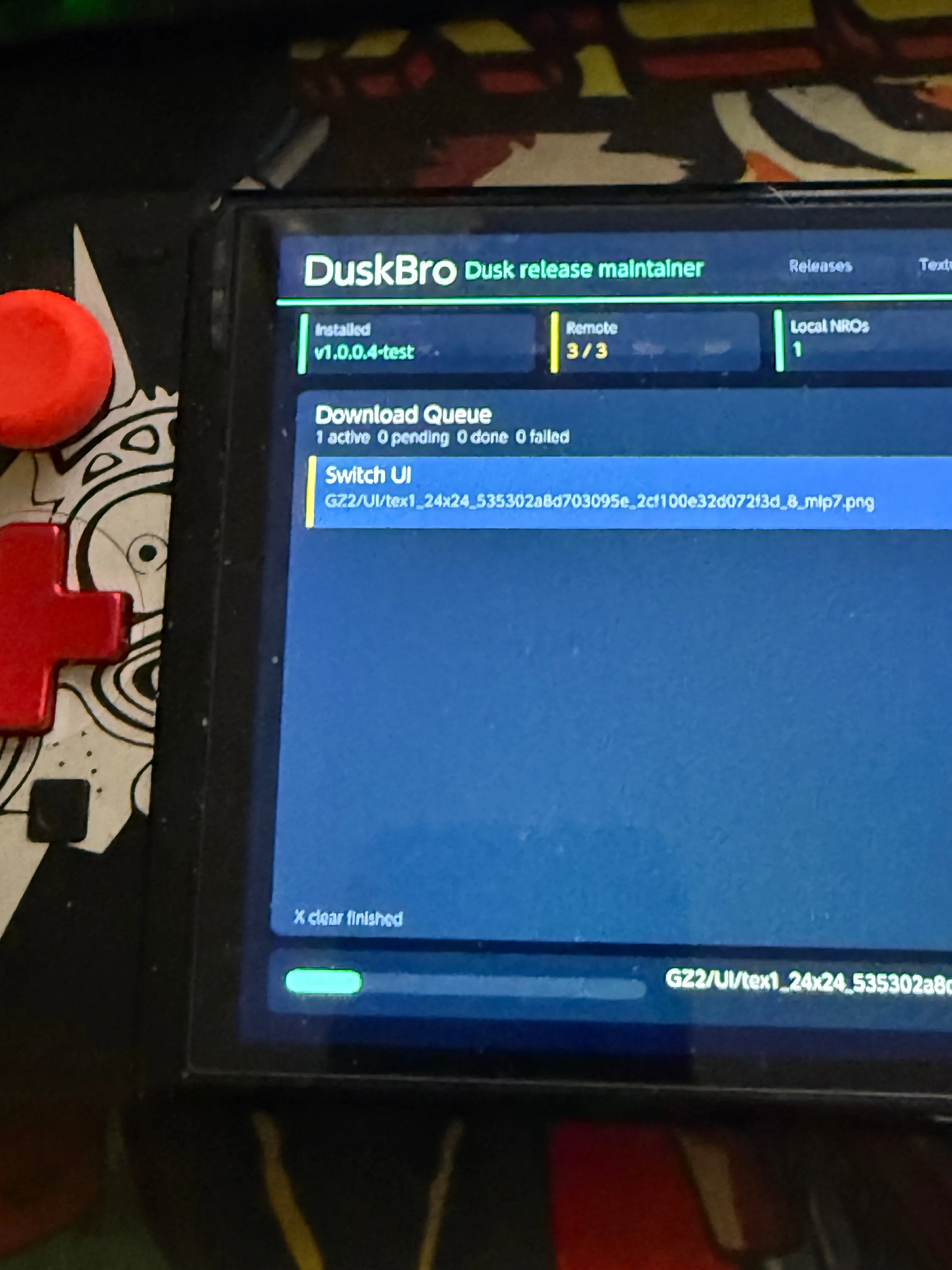 Captura de la Switch con DuskBro, la utilidad que gestiona las versiones y las texturas del port, abierta en el cargador de homebrew