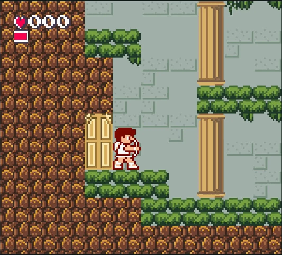 Pit junto a una puerta en un nivel de Kid Icarus DX, con muros de ladrillo marrón y setos verdes