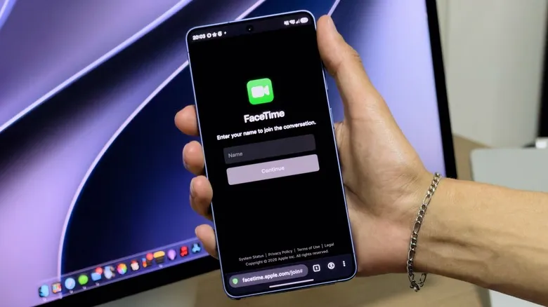 Vista de una llamada de FaceTime abierta en el navegador desde Android