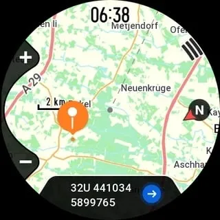 Segunda vista de la pantalla de coordenadas del Amazfit Cheetah 2 Ultra
