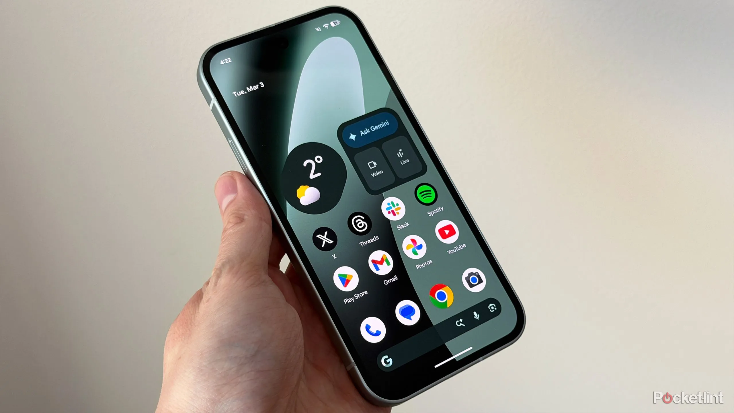 Pantalla de un Google Pixel 10a encendida