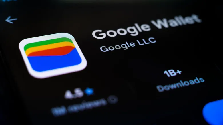 Entrada de Google Wallet en la tienda Google Play vista de cerca