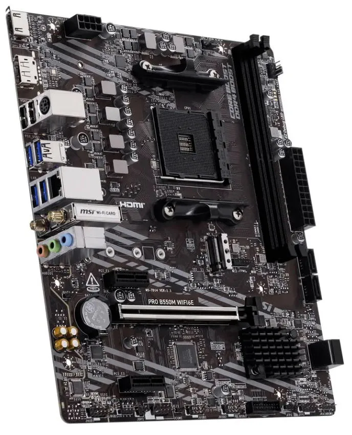 Placa base MSI PRO B550M WIFI6E en formato microATX vista en ángulo