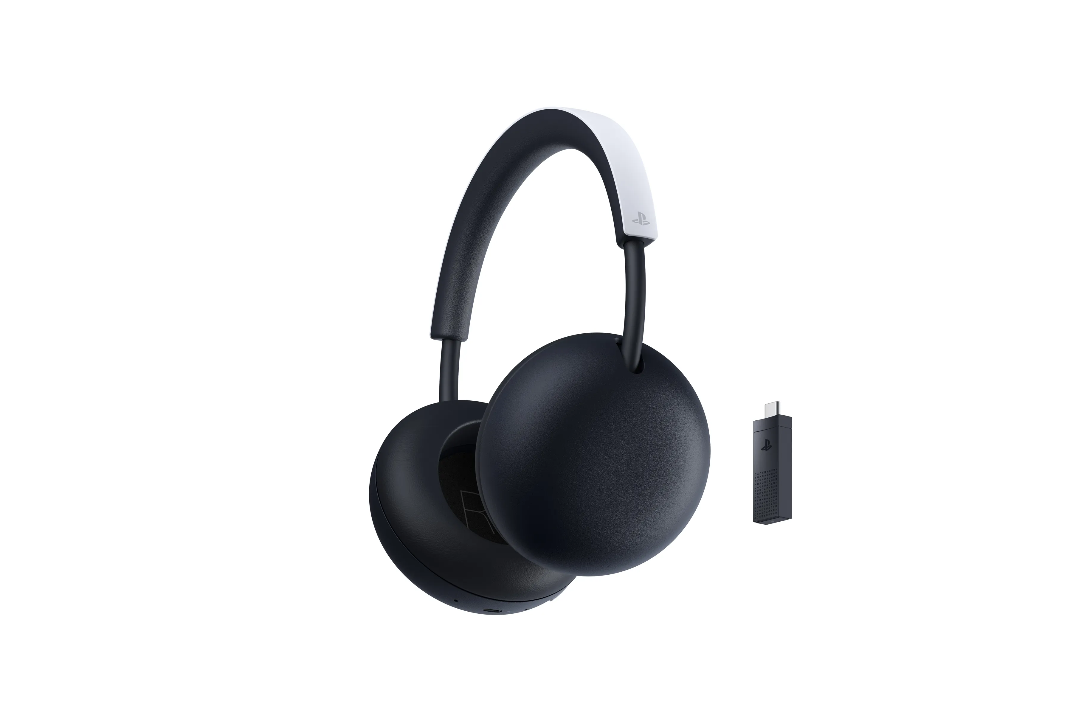 El auricular PlayStation Pulse en sus acabados blanco y negro medianoche