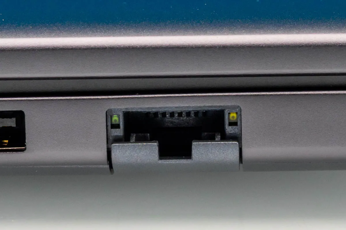 Puerto Ethernet RJ45 compacto