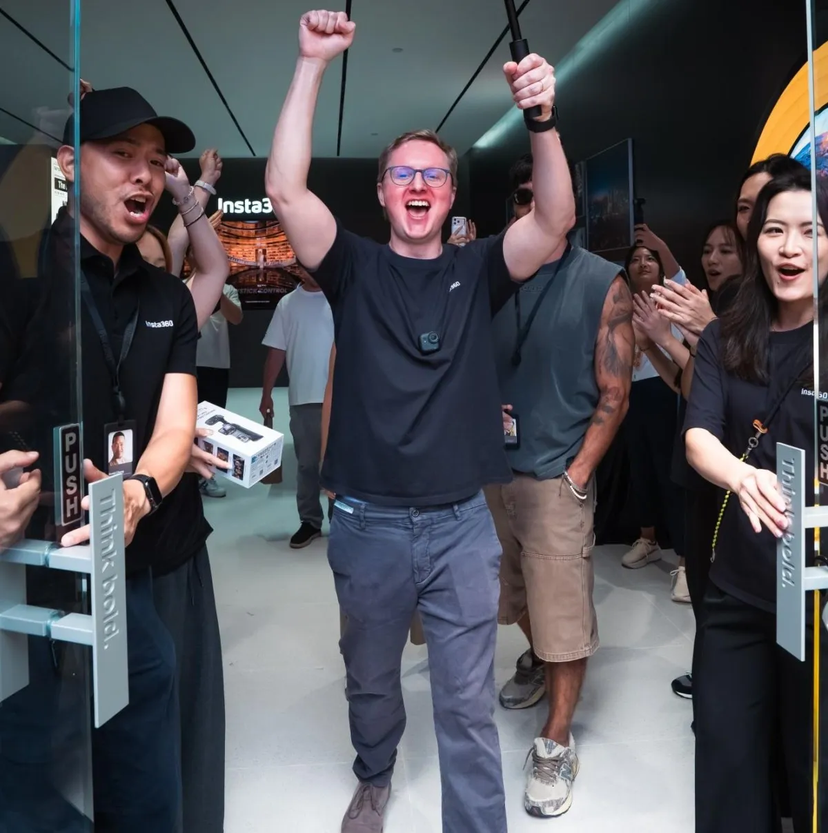 Tienda insignia de Insta360 en Times Square, Nueva York