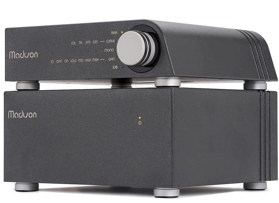 Madison Phono preamp on the Madison Power S power supply